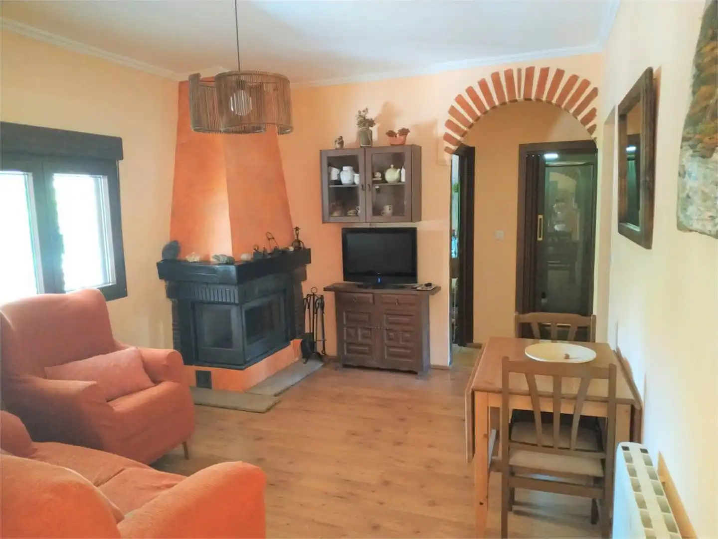 Piso en venta en Calle Cerezos, 18, Hontoba Piso en venta en Calle Cerezos, 18, Hontoba