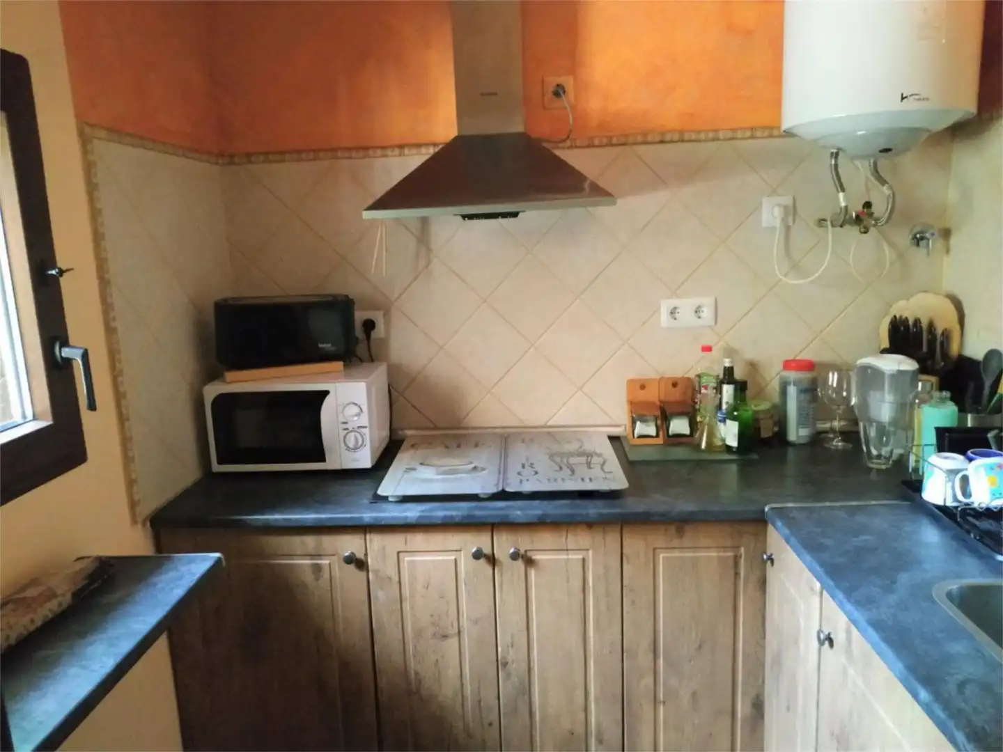Piso en venta en Calle Cerezos, 18, Hontoba Piso en venta en Calle Cerezos, 18, Hontoba