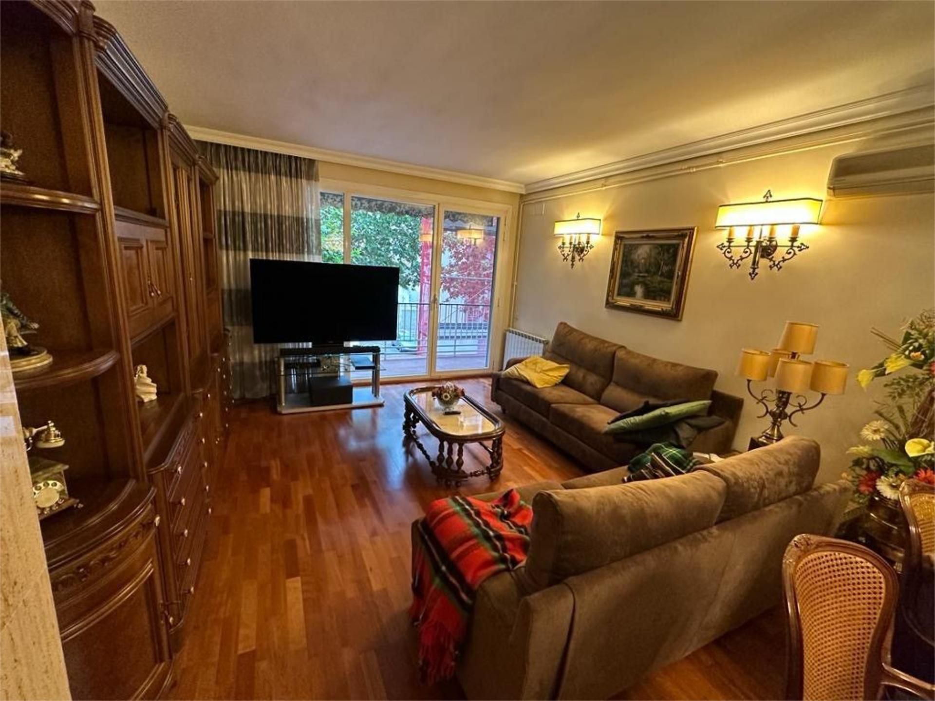 Flat to rent in Avinguda de Barberà, 263, Eixample Flat to rent in Avinguda de Barberà, 263, Eixample