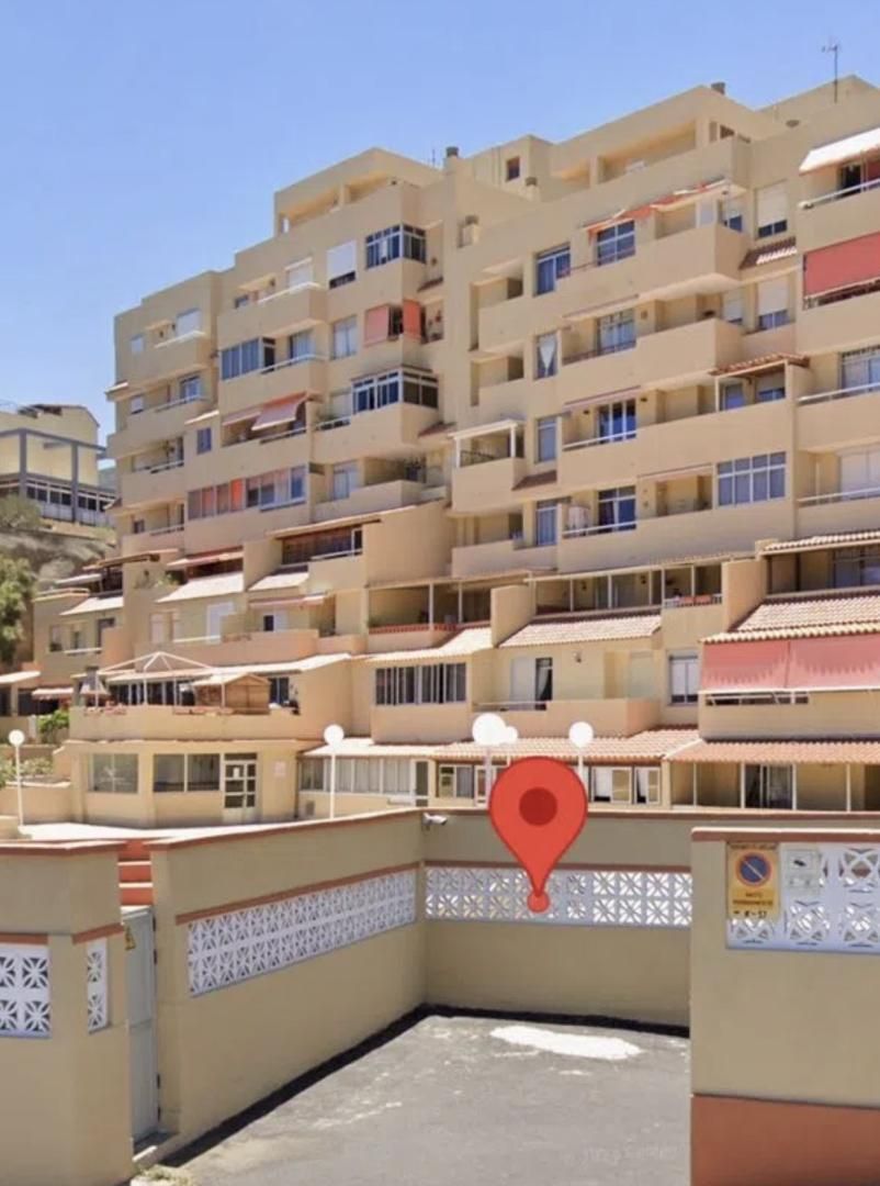 Außenansicht von Wohnung zum Verkauf in Candelaria mit Privatgarten, Terrasse und Abstellraum