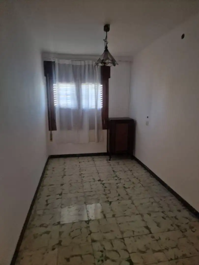 Casa adosada en venta en Avenida Doctor Fleming, 3, San Rafael del Río Habitación de Casa adosada en venta en San Rafael del Río con Aire acondicionado, Jardín privado y Terraza