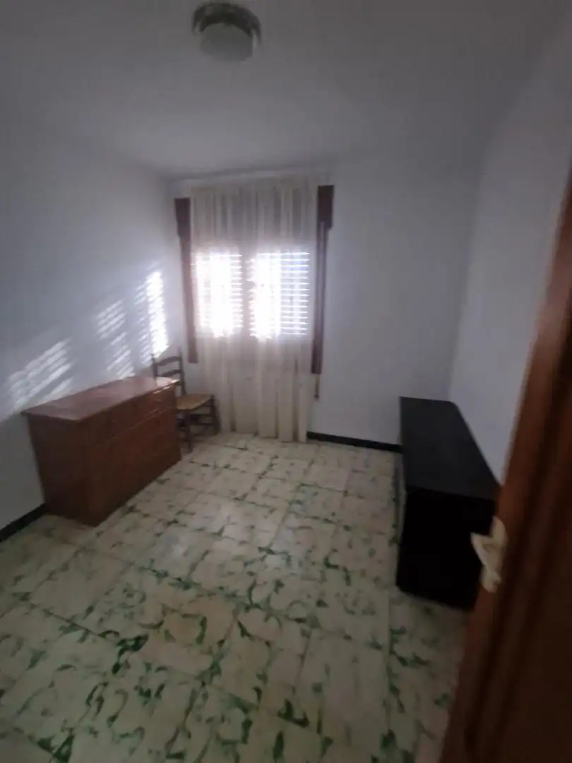 Casa adosada en venta en Avenida Doctor Fleming, 3, San Rafael del Río Habitación de Casa adosada en venta en San Rafael del Río con Aire acondicionado, Jardín privado y Terraza