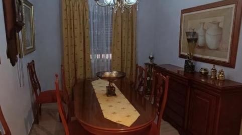 Foto 2 de Casa adosada en venda a Calle Toledo, 25, Martos, Jaén