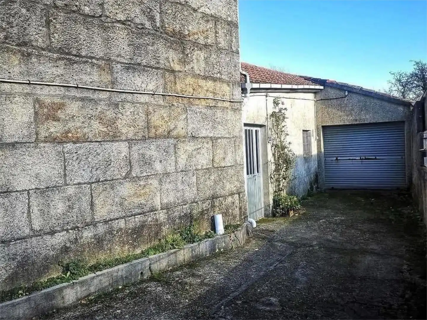 Wohnung zum Verkauf in LU-901, 2, Carballedo Außenansicht von Wohnung zum Verkauf in Carballedo mit Heizung, Privatgarten und Parkett
