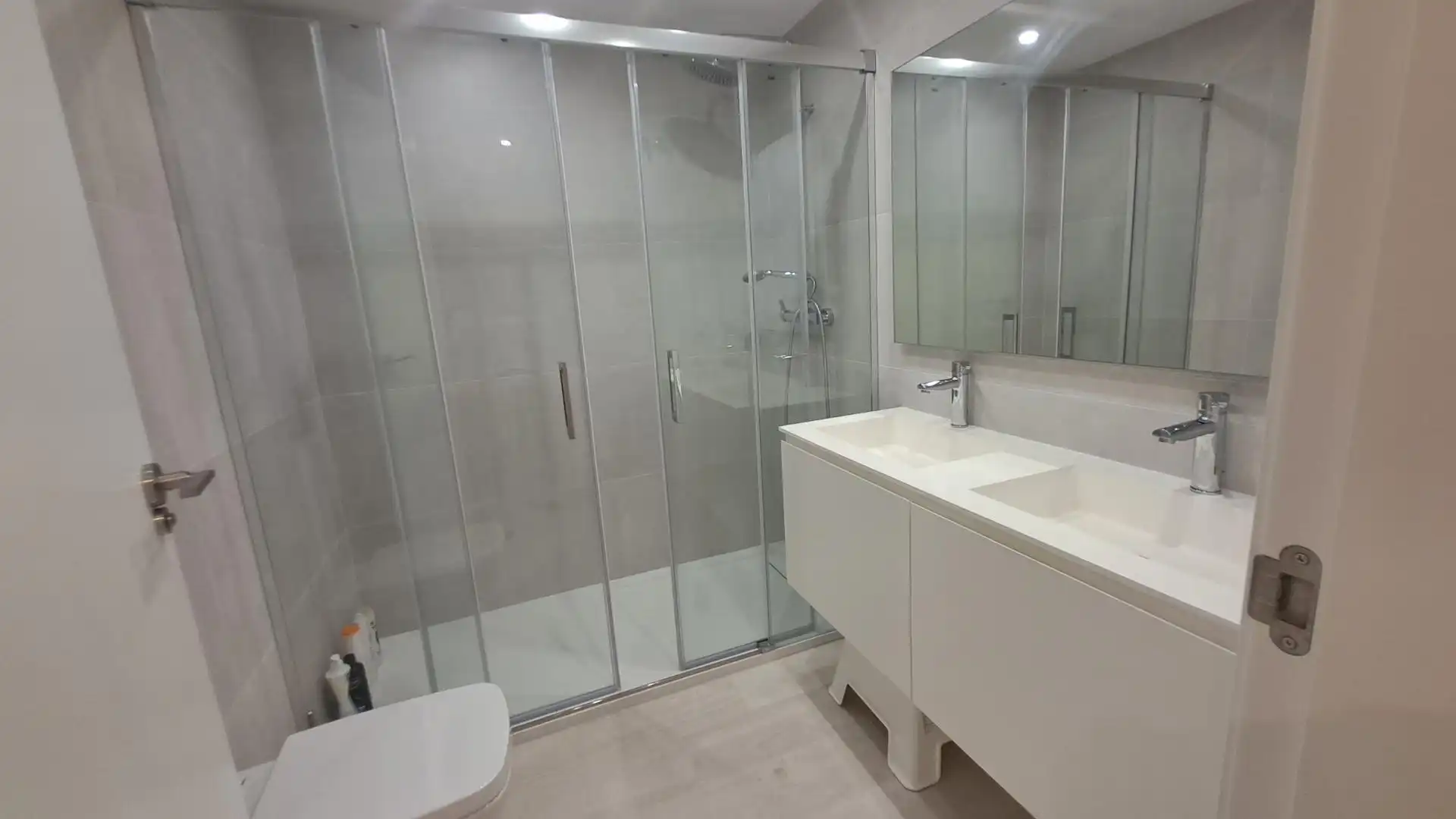 Flat for sale in Avenida del Ejército, 11, El Altillo Bathroom of Flat for sale in Jerez de la Frontera