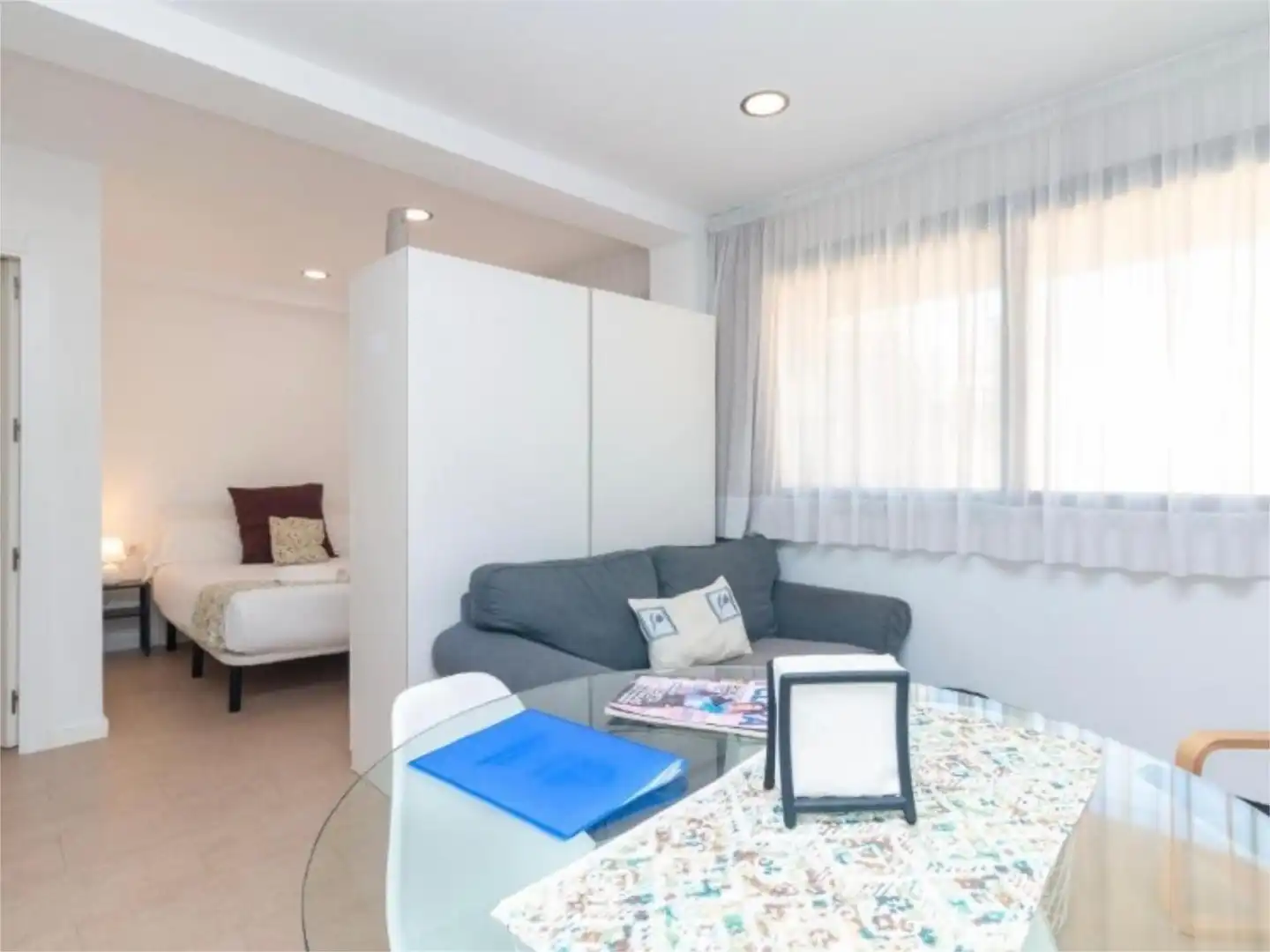 Flat for rent in Avinguda del Primat Reig, 102, Jaume Roig Bedroom of Flat for rent in Valencia Capital with Air Conditioner