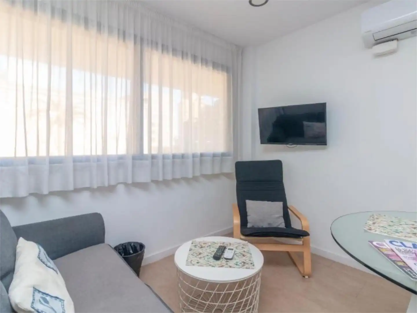 Flat for rent in Avinguda del Primat Reig, 102, Jaume Roig Living room of Flat for rent in Valencia Capital with Air Conditioner