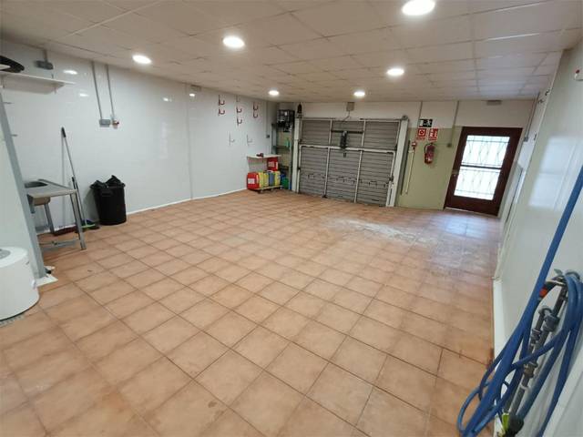 Casa adosada en Alquiler en TV-7041, 34 en Alcover