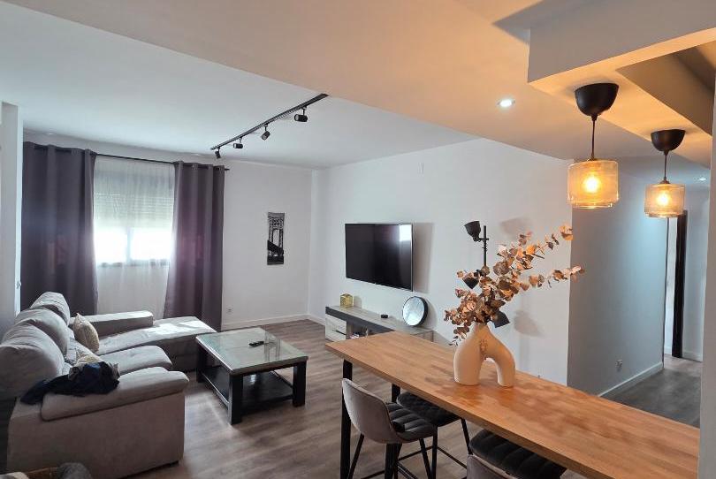 Flat for rent in Calle Tucumán, 3, La Oliva, Sevilla Capital - image 1 Photo 1 of Flat for rent in Calle Tucumán, 3, La Oliva, Sevilla Capital