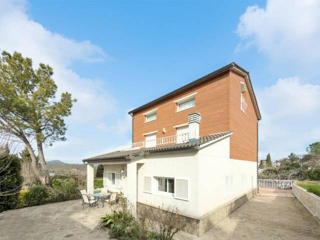 Casa-chalet en Venta en Sant Salvador de Guardiola