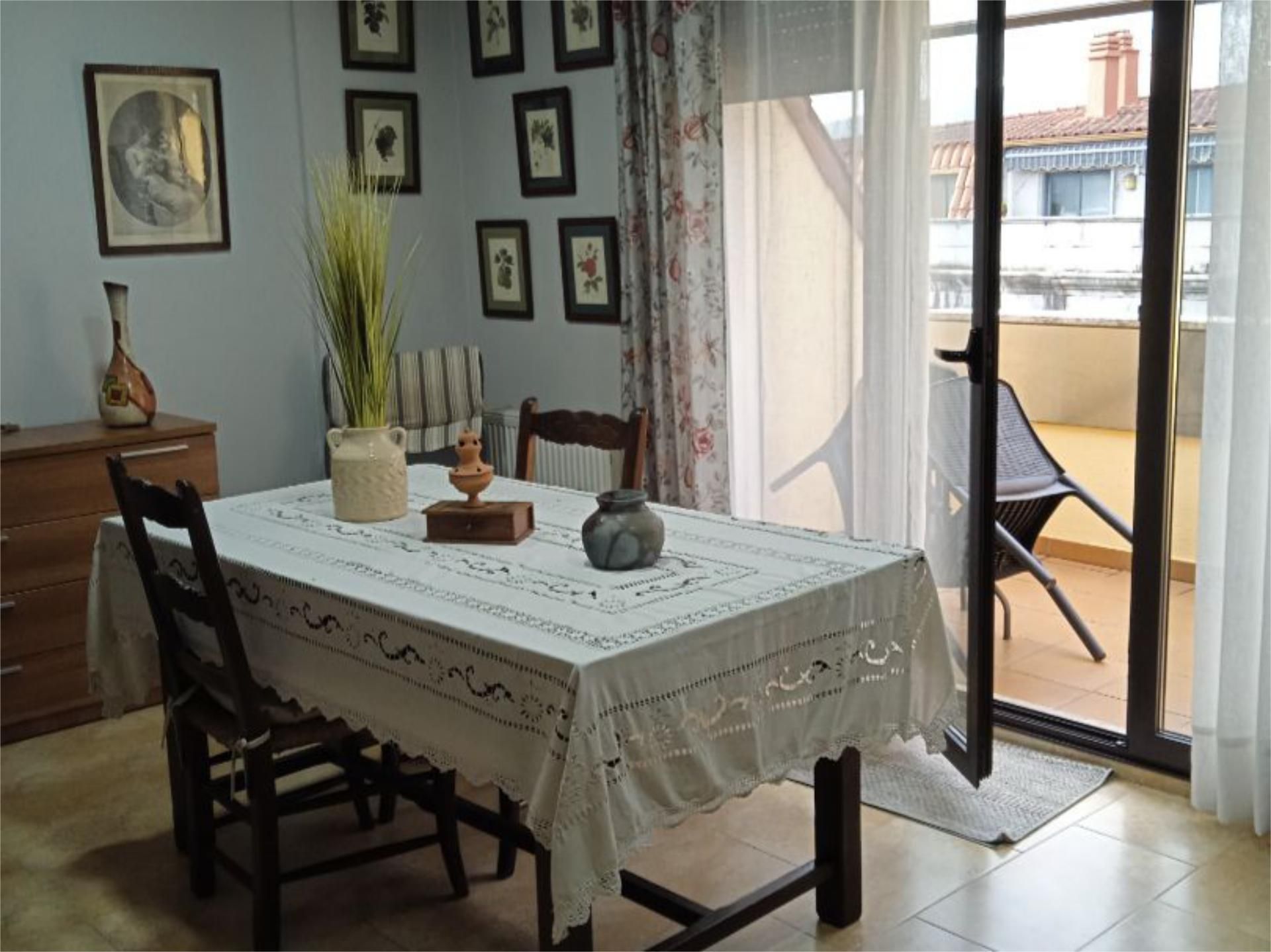 Menjador de Àtic en venda en Ponteareas amb Terrassa