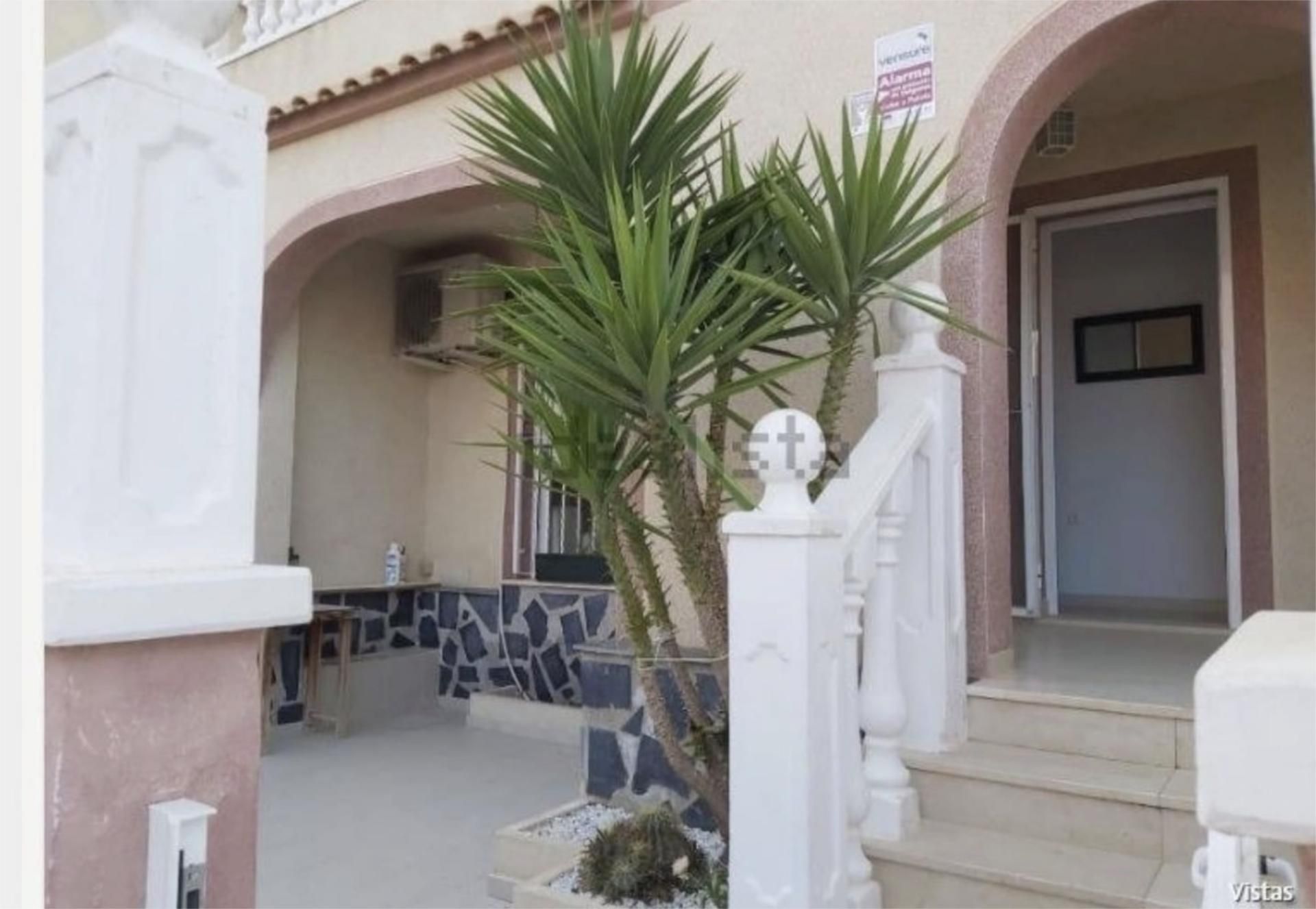 Casa adosada de alquiler en Santa Pola con Aire acondicionado, Terraza y Amueblado