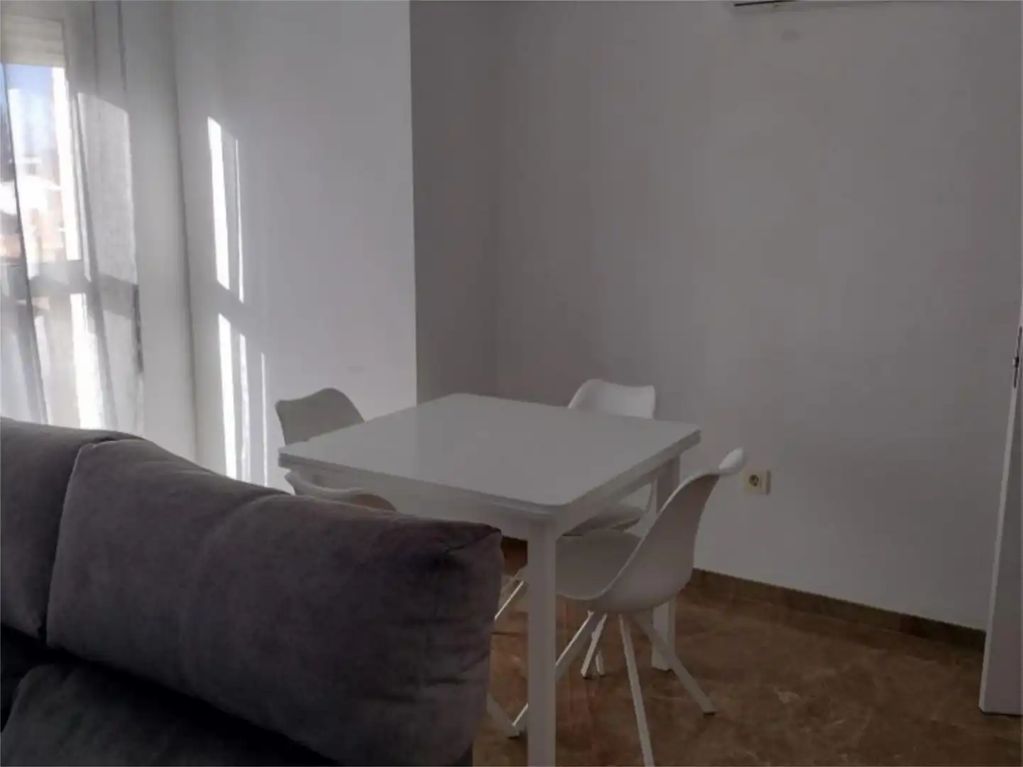 Pis en venda a Carrer Sant Bertomeu, 70, Avenida Alemania-Italia Menjador de Pis en venda en Vila-real amb Aire condicionat