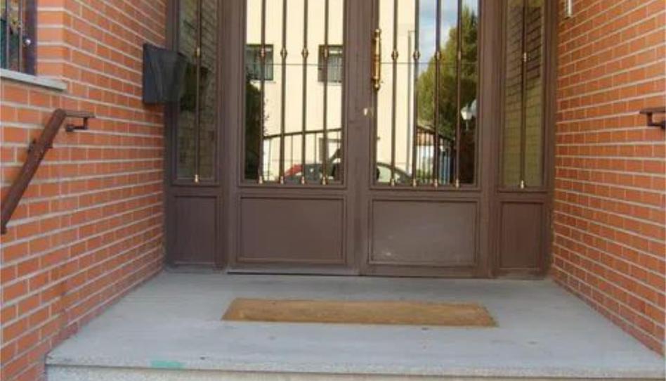 Flat for sale in Calle Escalinata, 8, Guadarrama, Madrid - image 1 Photo 1 of Flat for sale in Calle Escalinata, 8, Guadarrama, Madrid