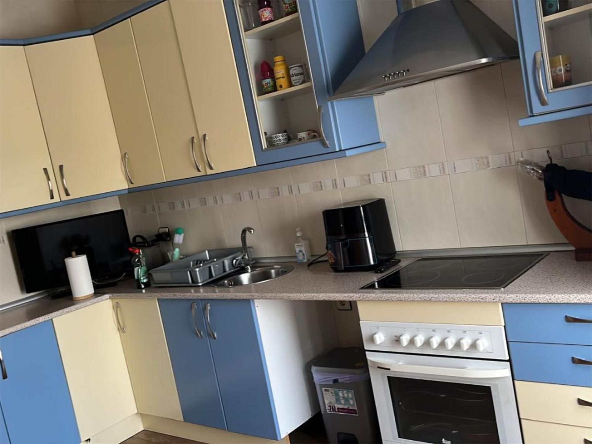 Küche von Wohnung zum Verkauf in El Carpio de Tajo mit Klimaanlage, Heizung und Privatgarten