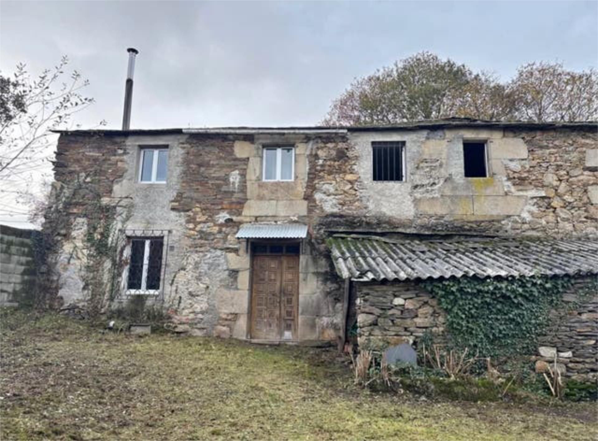 Casa o chalet en venta en Parroquias del Oeste Vista exterior de Casa o chalet en venta en Lugo Capital con Jardín privado