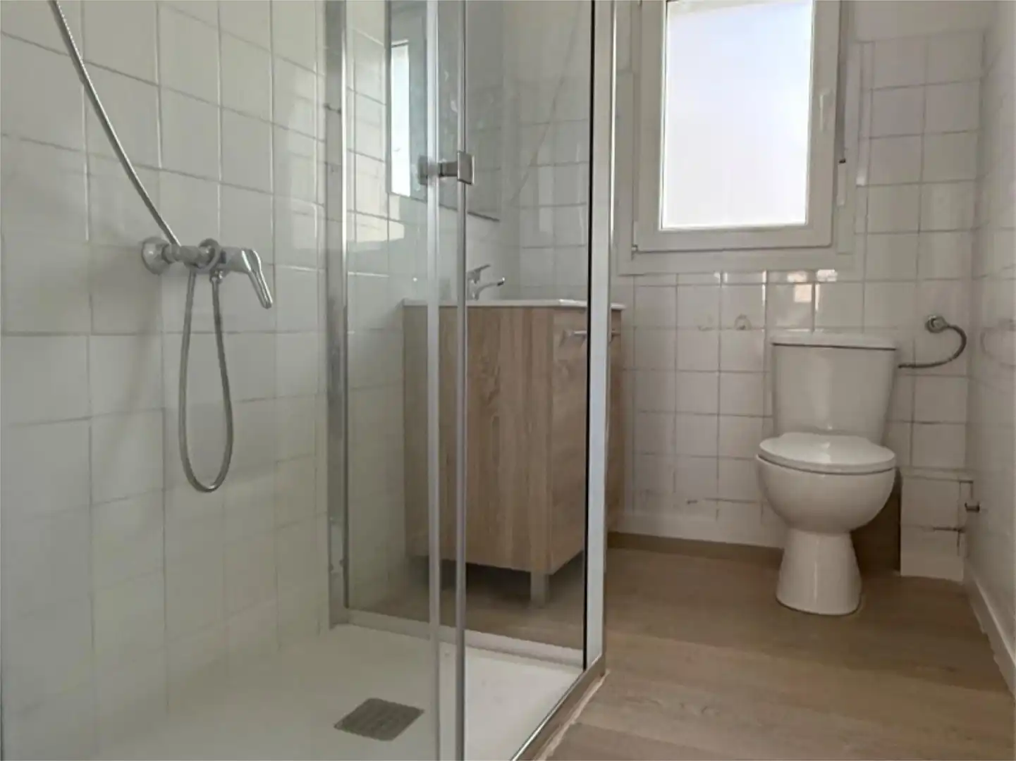 Piso en venta en Rúa Río Chamoso, 8, San Roque - As Fontiñas Baño de Piso en venta en Lugo con Calefacción, Parquet y Trastero