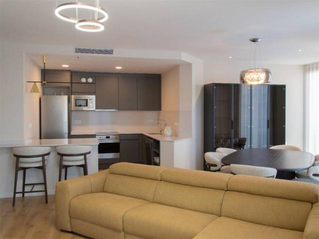 Piso en Alquiler en Napols, 315 en El Camp d'en Grassot i Gràcia Nova