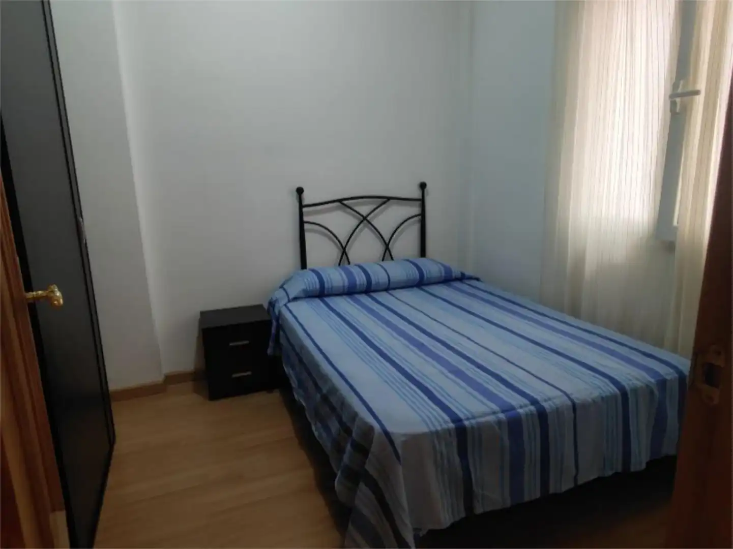 Piso en venta en Calle Carrera, 11, Villanueva del Arzobispo Habitación de Piso en venta en Villanueva del Arzobispo con Calefacción, Parquet y Amueblado