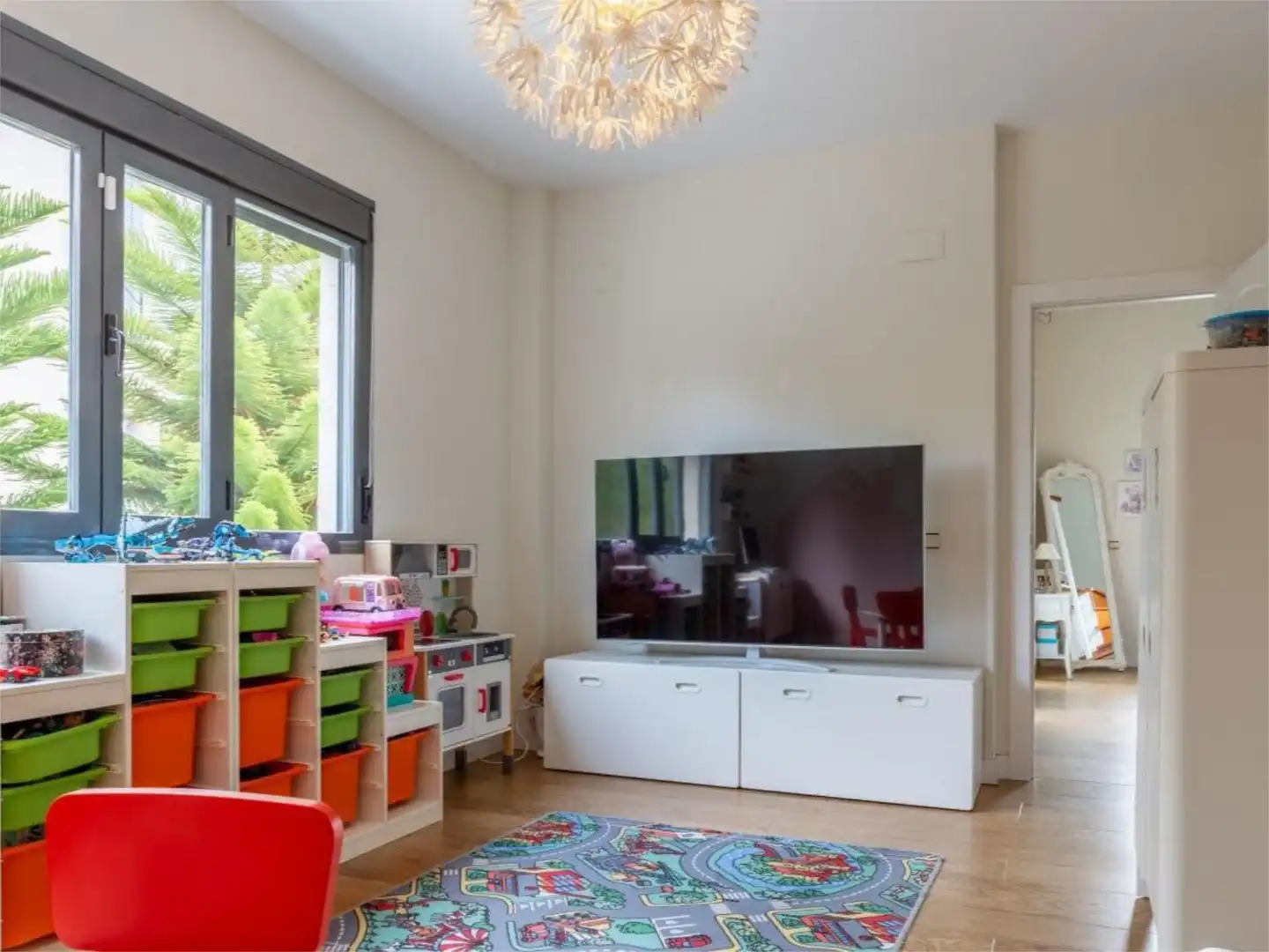 Casa o xalet en venda a Calle Borraja, 9, Dílar Sala d'estar de Casa o xalet en venda en Dílar amb Aire condicionat, Calefacció i Jardí privat