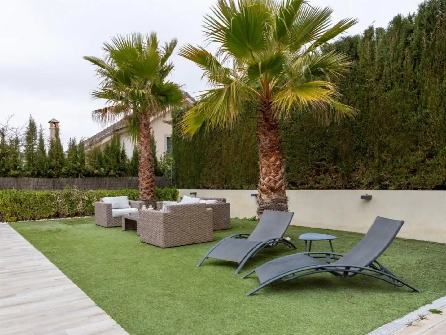 Casa o xalet en venda a Calle Borraja, 9, Dílar Terrassa de Casa o xalet en venda en Dílar amb Aire condicionat, Calefacció i Jardí privat