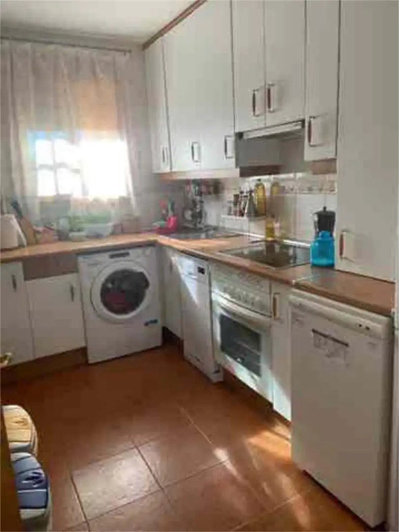 Kitchen of Flat for sale in Valverde del Majano