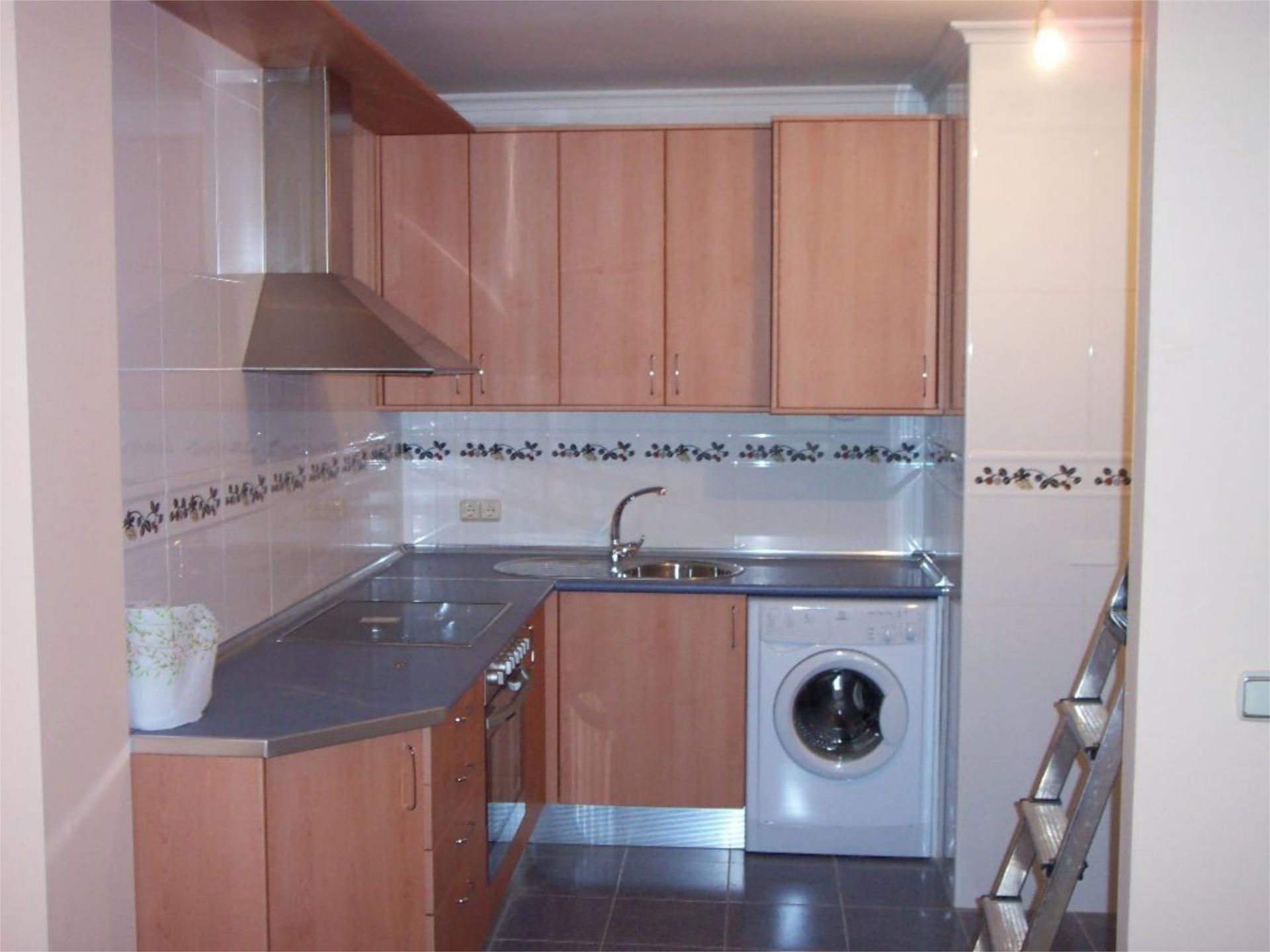Kitchen of Apartment for rent in Medina de Rioseco  with Heating, Parquet flooring and Storage room