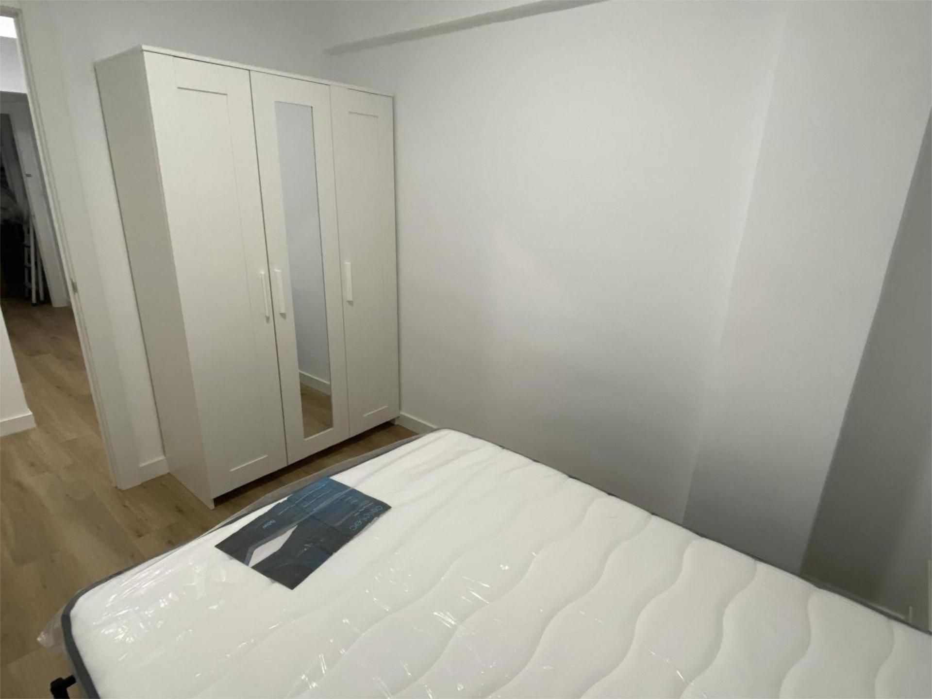 Habitación de Piso de alquiler en Ermua con Parquet y Amueblado