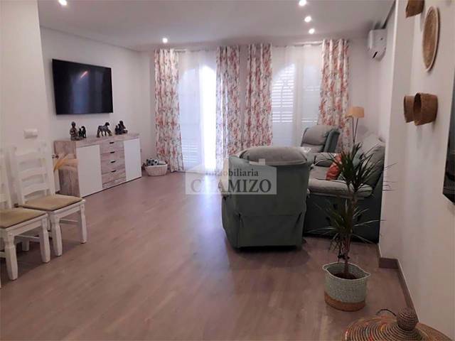 Dúplex en Venta en Calle Cruz del Río, 42 en Villanueva de la Serena