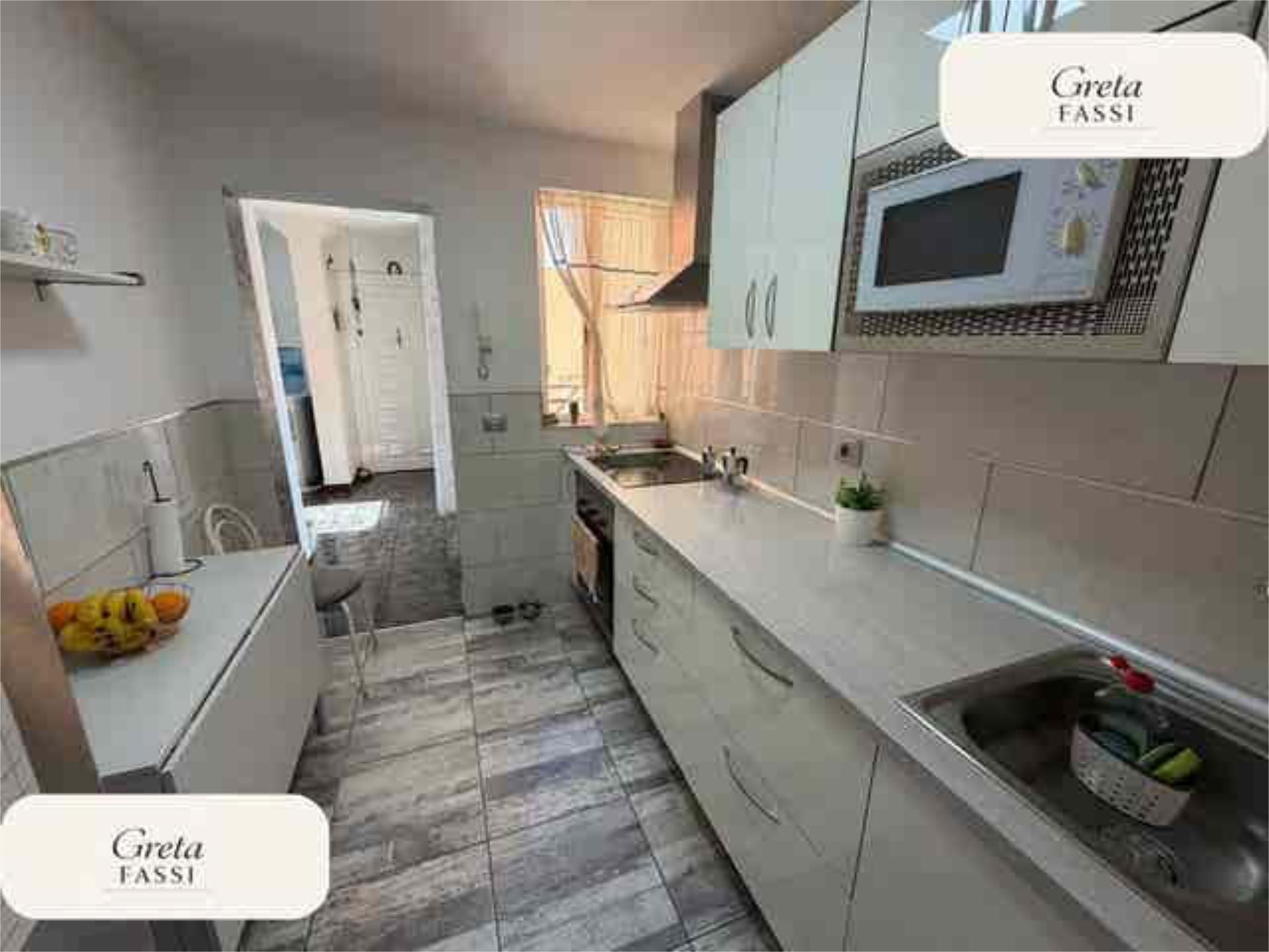 Kitchen of Flat for sale in  Santa Cruz de Tenerife Capital