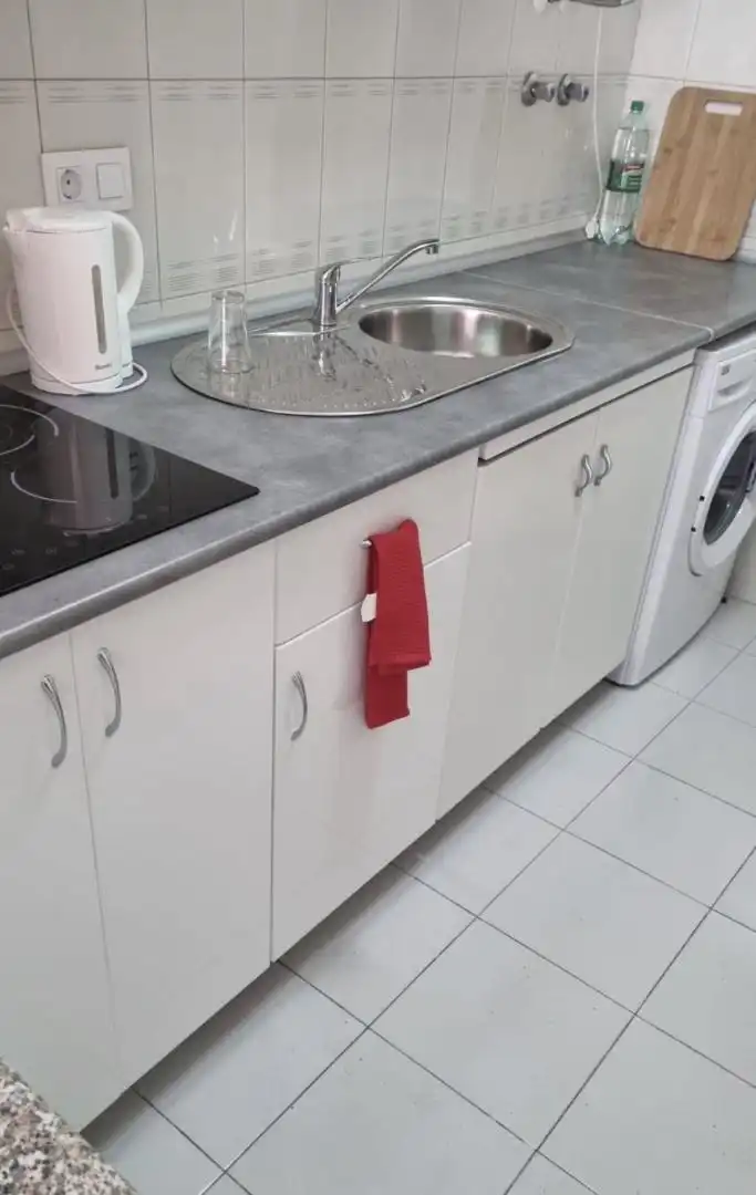Flat for sale in Calle Villa Madrid, 21, Puerto Deportivo Kitchen of Flat for sale in Torrevieja with Air Conditioner, Heating and Swimming Pool