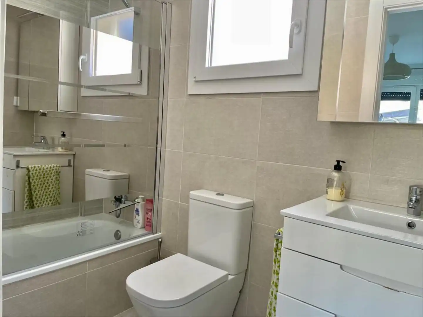 Flat for rent in Plaza de la Constitución, 8, Almuñecar Centro Flat for rent in Plaza de la Constitución, 8, Almuñecar Centro