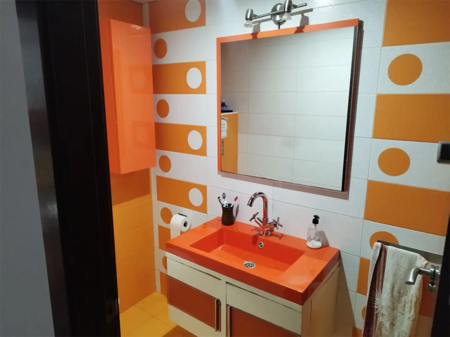 Room in Calle Arrayán, 17, Santa Fe Room in Calle Arrayán, 17, Santa Fe