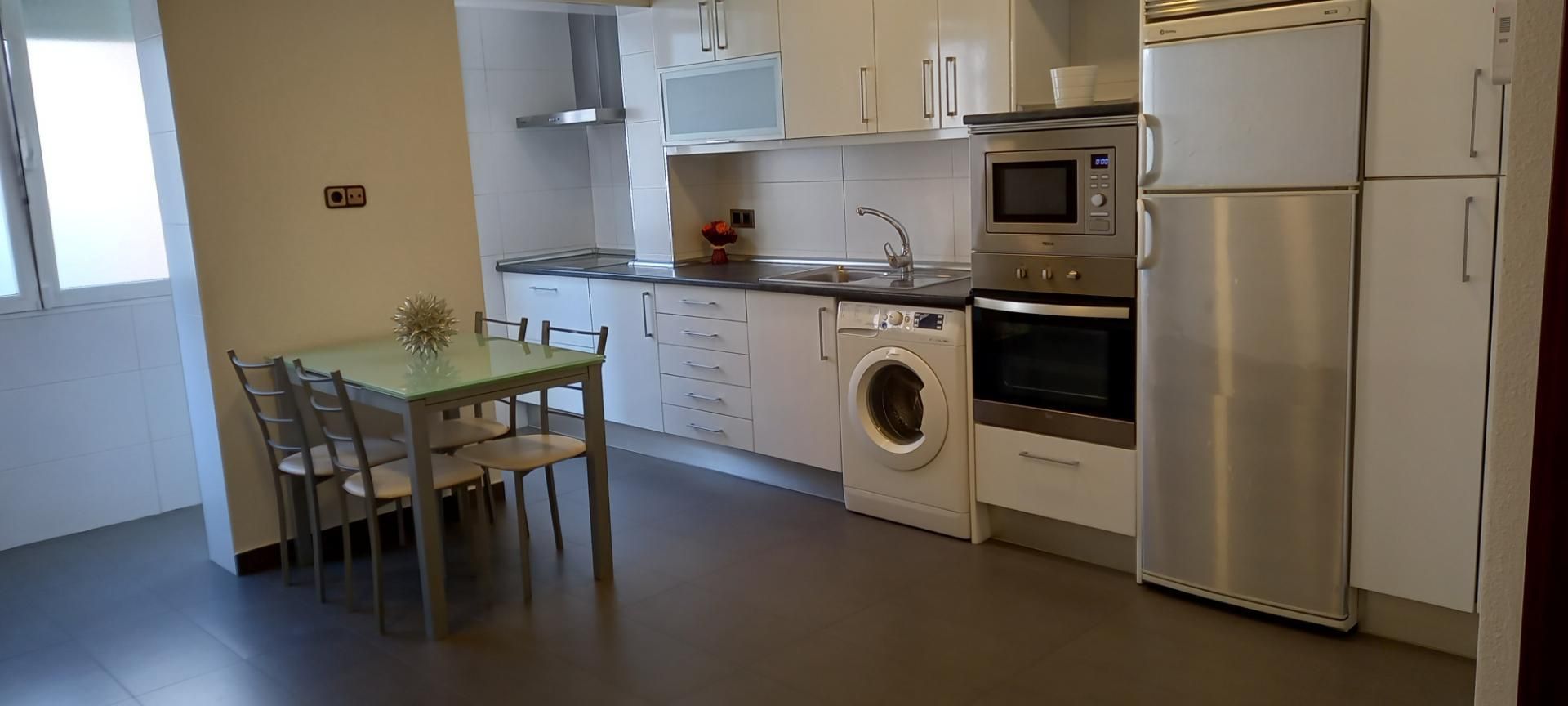 Cuina de Pis en venda en  Madrid Capital amb Aire condicionat, Calefacció i Forn