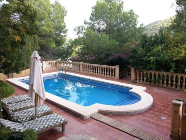 Casa-chalet en Venta en Calle Paz, 7 en Gilet