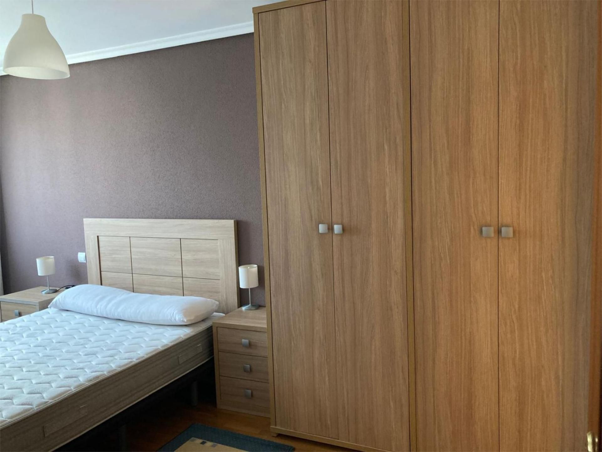 Bedroom of Flat for rent in Santander