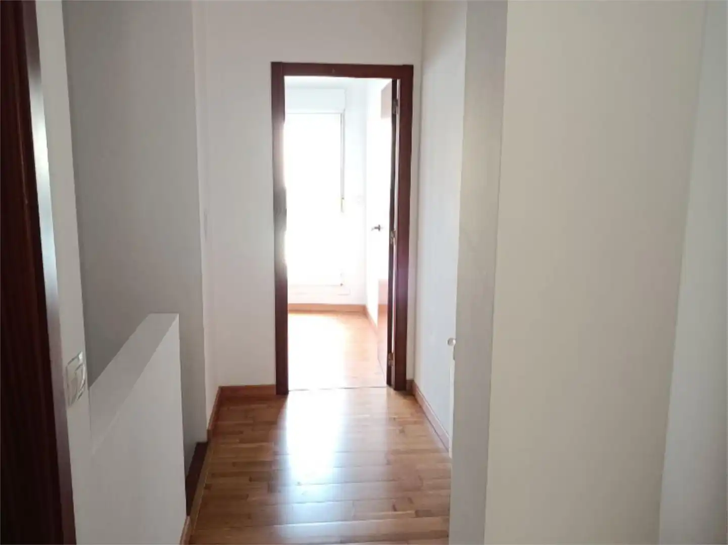Piso en venta en Lugo con Calefacción, Parquet y Terraza