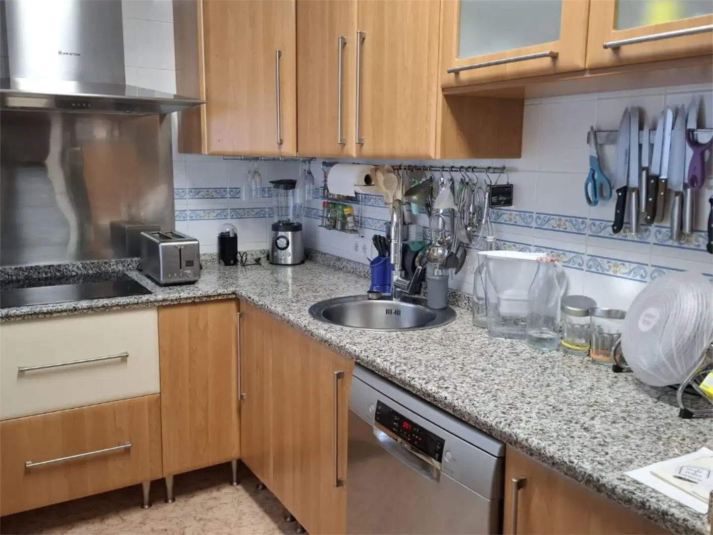 Cocina de Piso en venta en Montequinto con Aire acondicionado, Jardín privado y Terraza