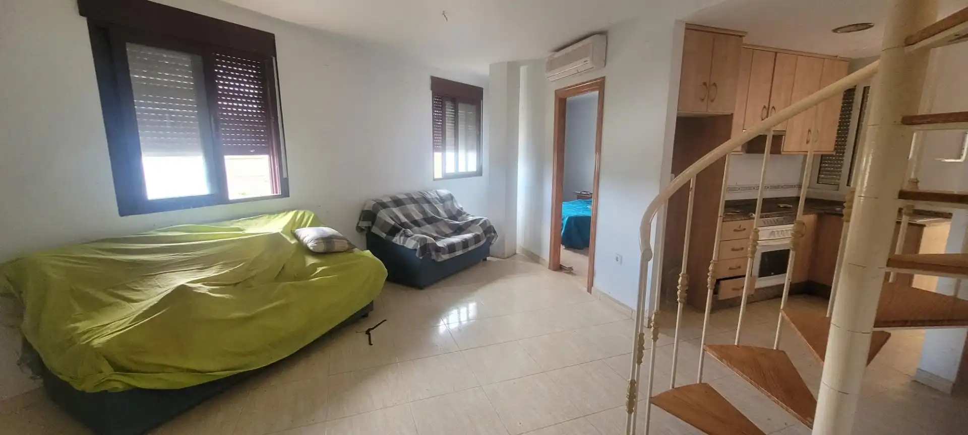 Piso en venta en Calle Doctor Salustiano Cavas, 11, La Pinilla - Las Palas Sala de estar de Piso en venta en Fuente Álamo de Murcia con Terraza, Amueblado y Balcón