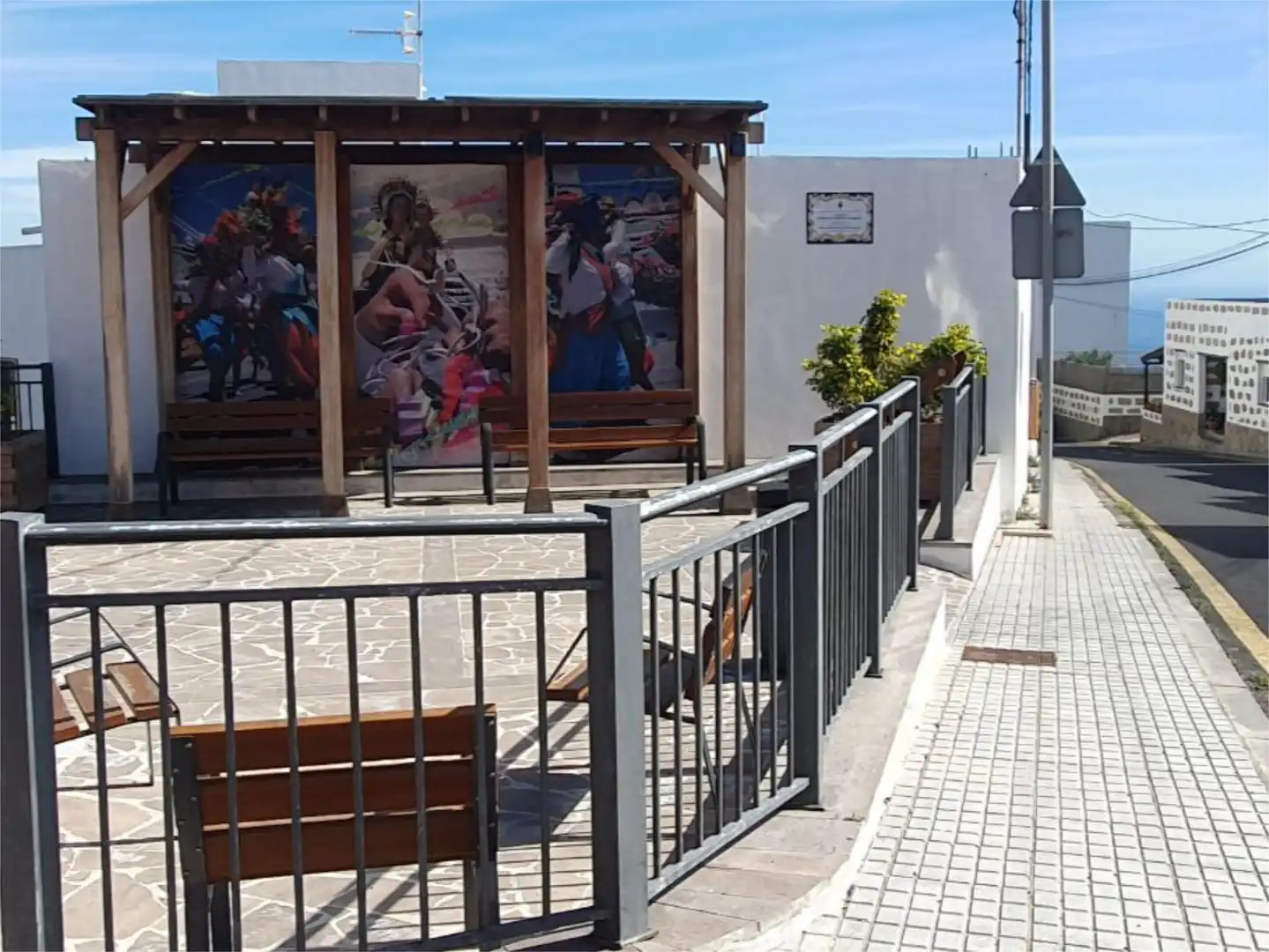 Casa adosada en venta en Calle el Llano, 13, Chimiche Vista exterior de Casa adosada en venta en Granadilla de Abona con Jardín privado, Terraza y Trastero