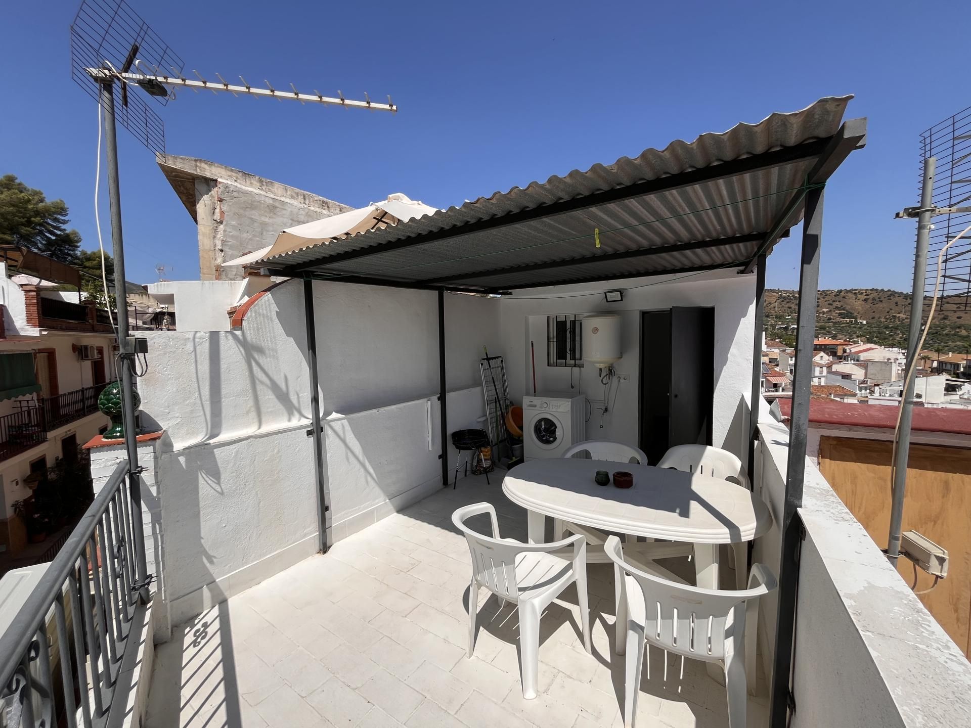 Einfamilien-Reihenhaus zur miete in Calle Olivo, 20, Monda