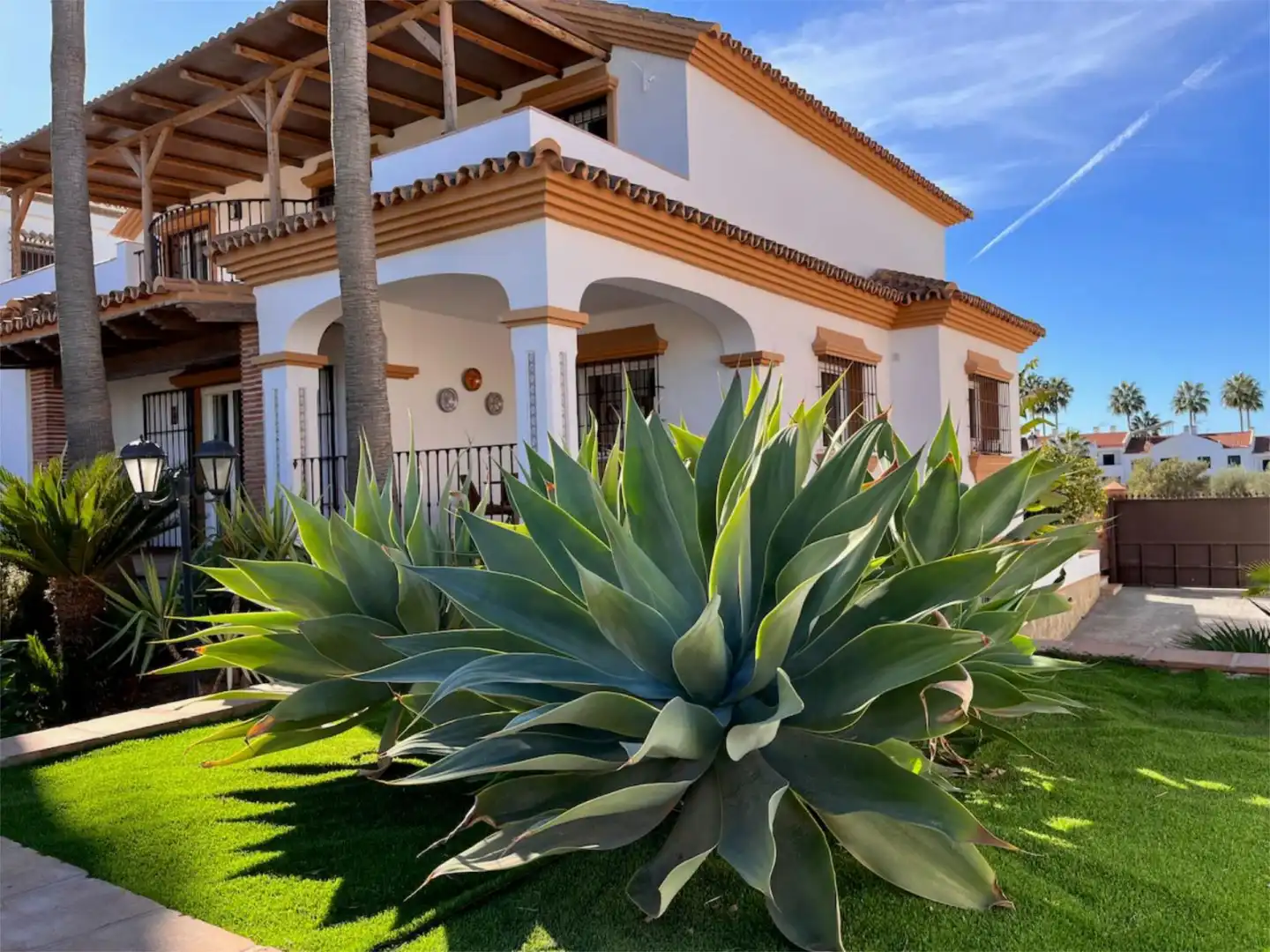Jardín de Casa o chalet en venta en Alhaurín El Grande con Aire acondicionado, Terraza y Piscina