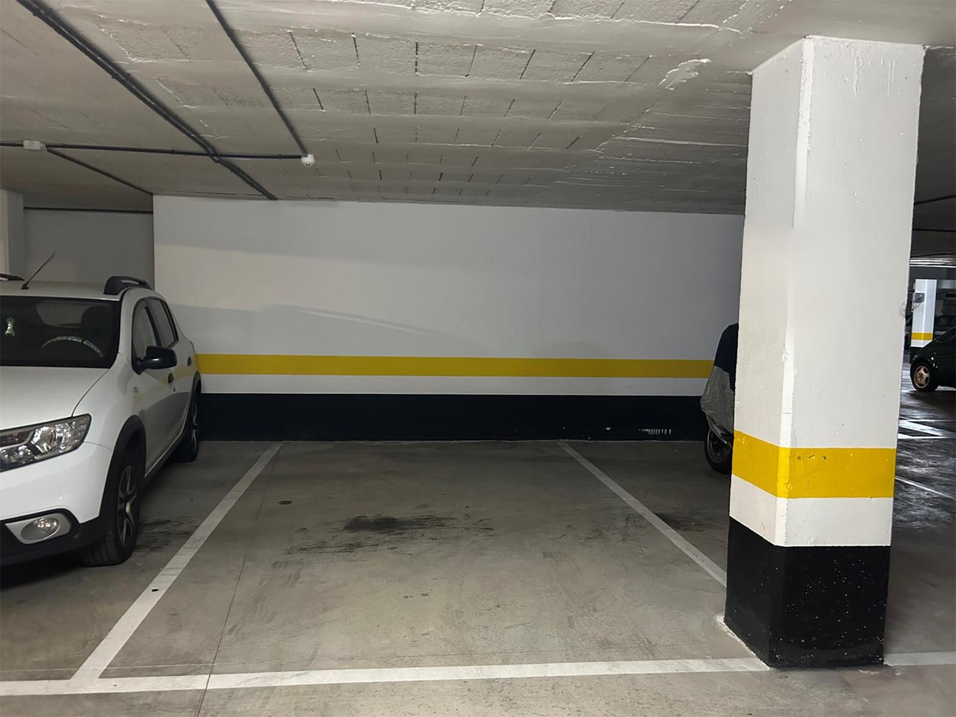 Garage for rent in Avenida Pintor Felo Monzón, 49, Siete Palmas Parking of Garage for rent in Las Palmas de Gran Canaria