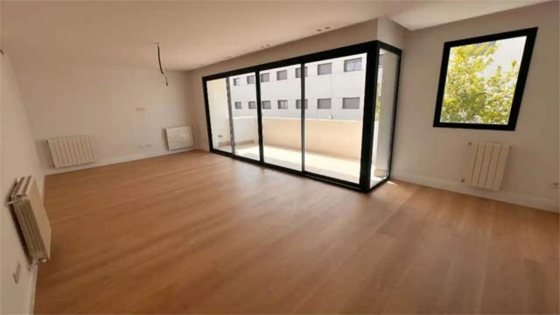 Exterior view of Attic for sale in Sevilla  with Heating, Private garden and Terrace