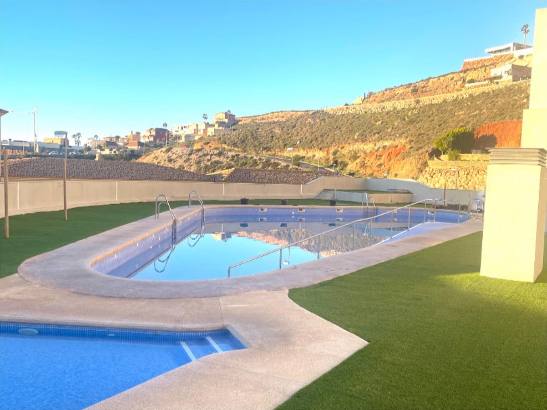 Flat for rent in Calle de las Higueras, 93, La Envía