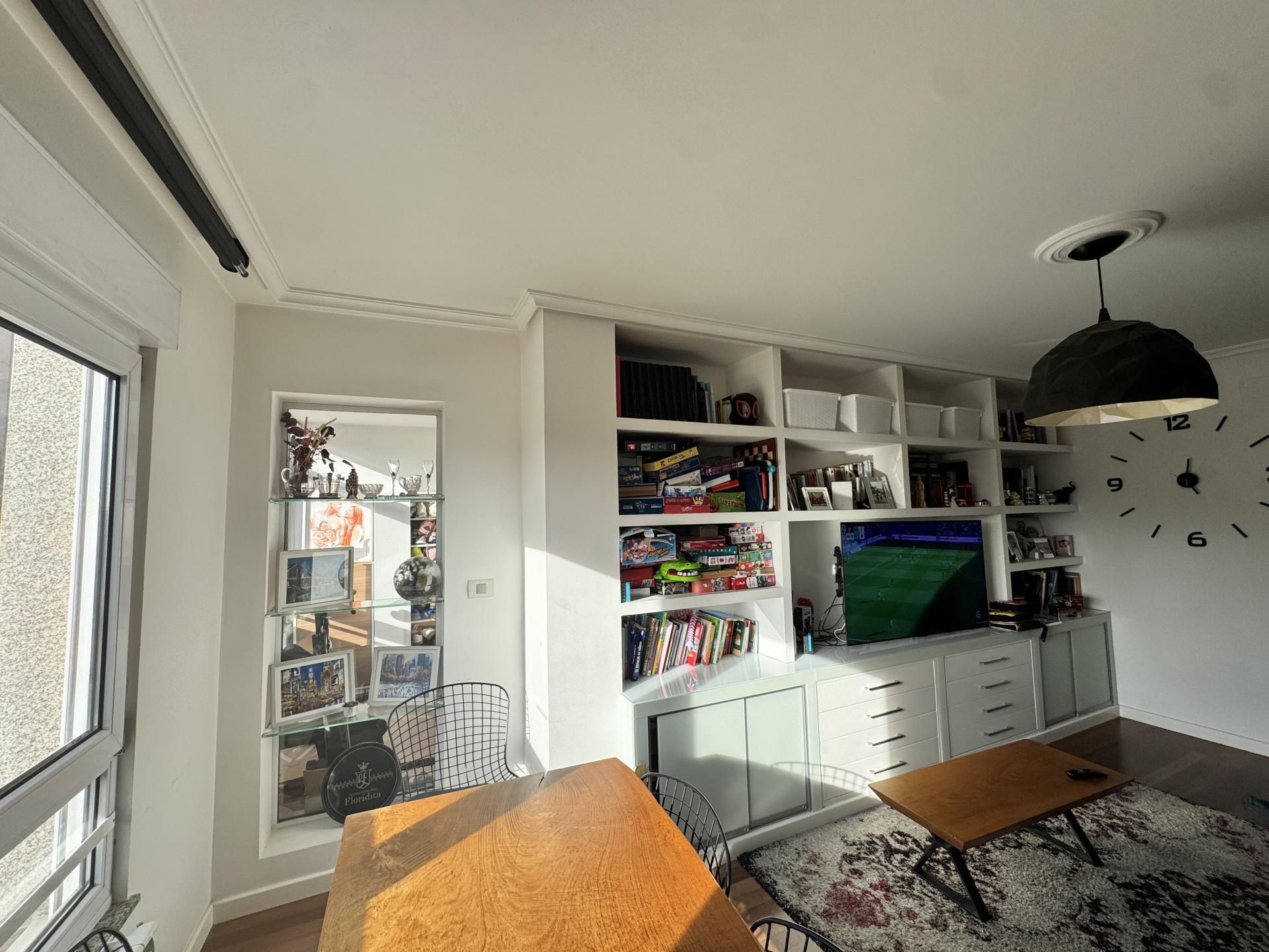 Sala d'estar de Pis de lloguer en Lugo Capital amb Calefacció, Parquet i Terrassa