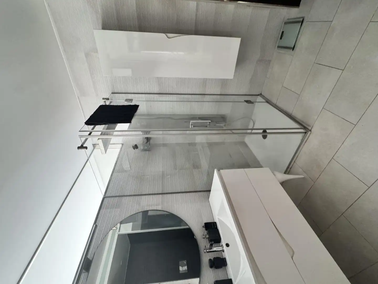 Flat for rent in Ronda do Carme, 50, Recatelo - O Carme Bathroom of Flat for rent in Lugo with Heating, Parquet flooring and Terrace