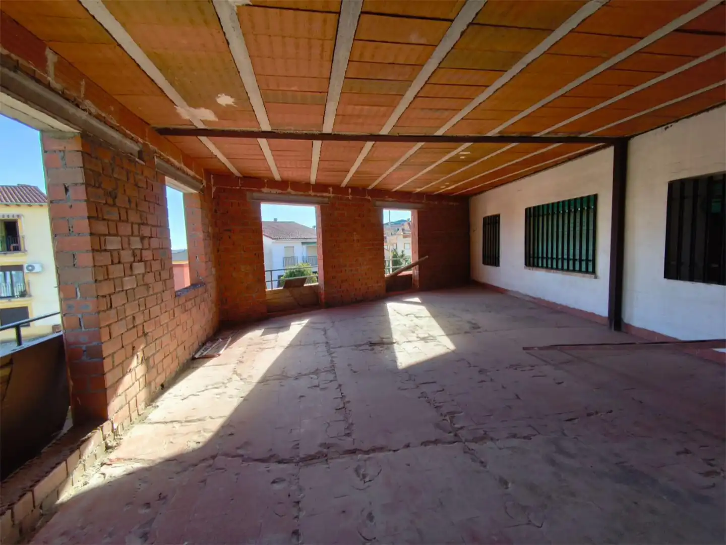 Casa adosada en venta en Avenida de la Constitución, 11, Cuacos de Yuste Terraza de Casa adosada en venta en Cuacos de Yuste con Terraza, Trastero y Balcón