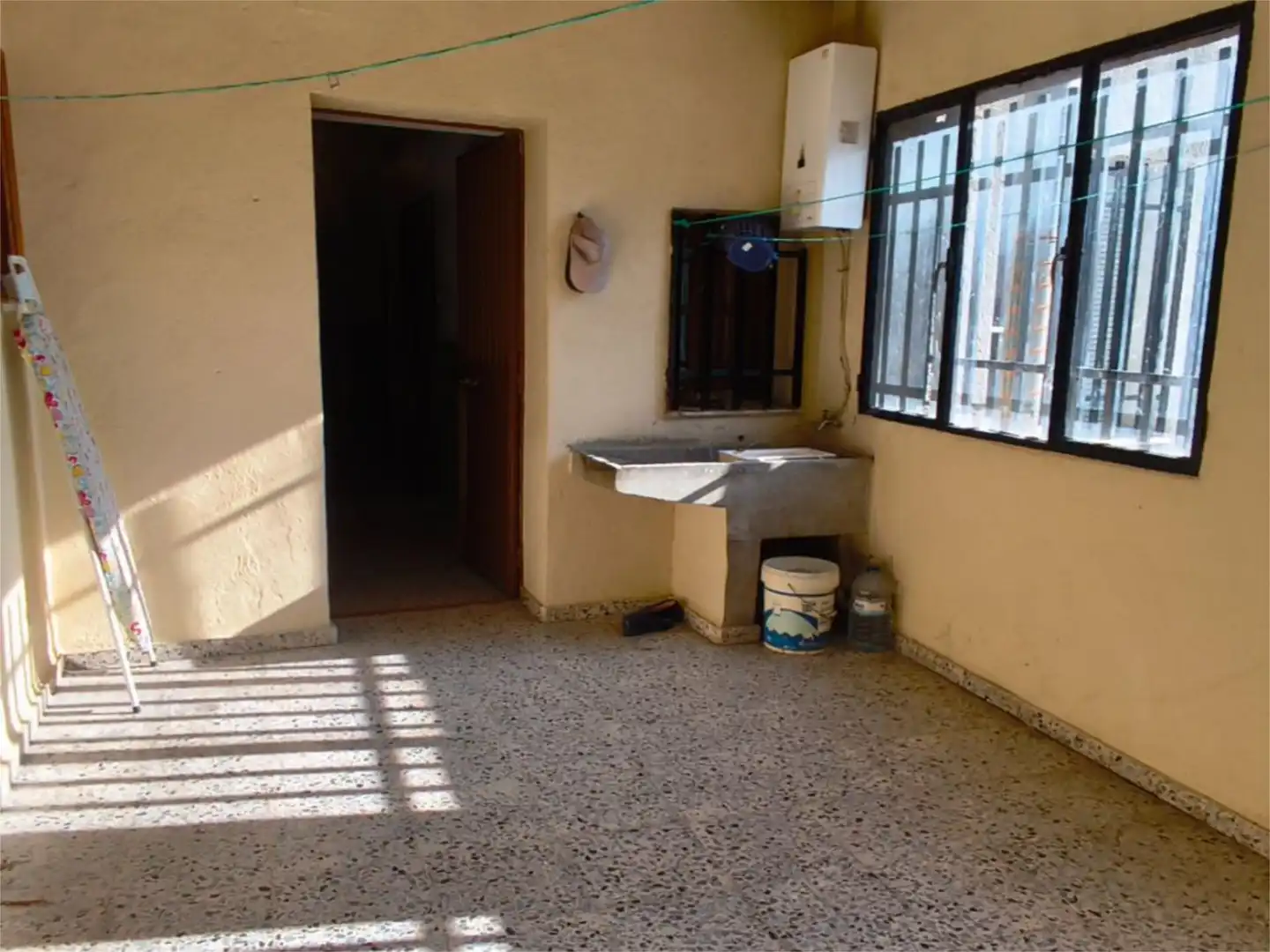 Casa adosada en venta en Avenida de la Constitución, 11, Cuacos de Yuste Casa adosada en venta en Cuacos de Yuste con Terraza, Trastero y Balcón