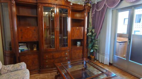 Photo 2 of Flat for sale in Calle Arapiles, 53, San Bernardo, Salamanca Capital